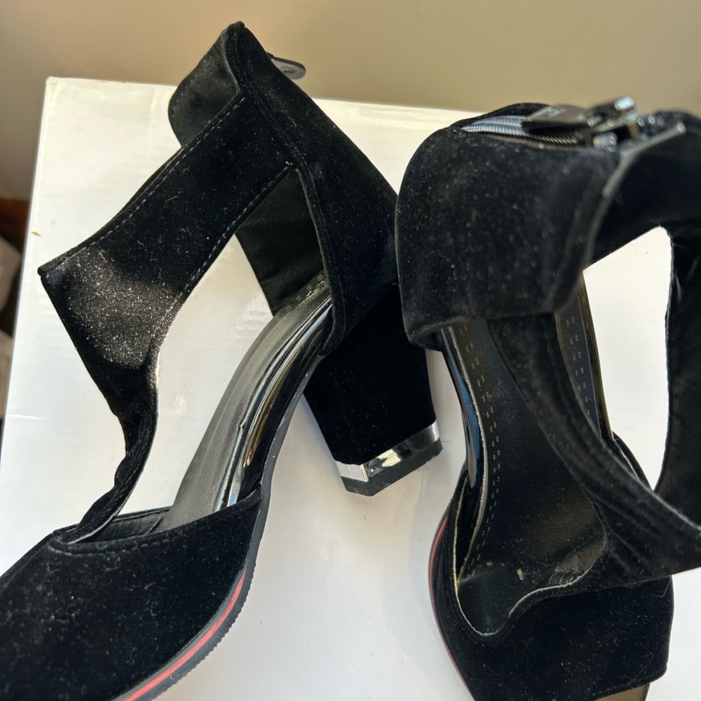 Elegant Black Velvet Women's Heels